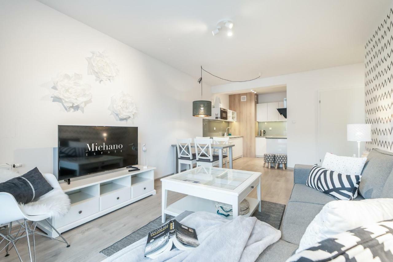 Michano Apartamenty Premium 코워브제크 객실 사진